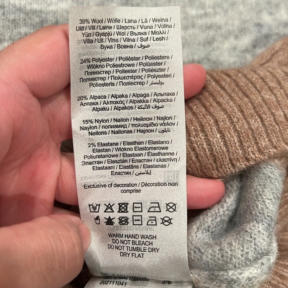 Warm winter knit sweater! Alpaca wool blend! - Picture 8 of 9